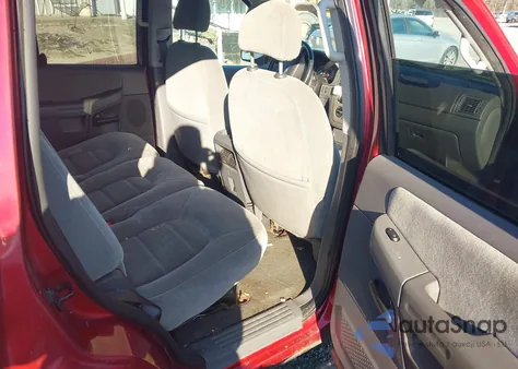 2005 Ford Explorer Xlt/Xlt Sport z USA, uszkodzony, nr VIN 1FMZU73K35UA24497